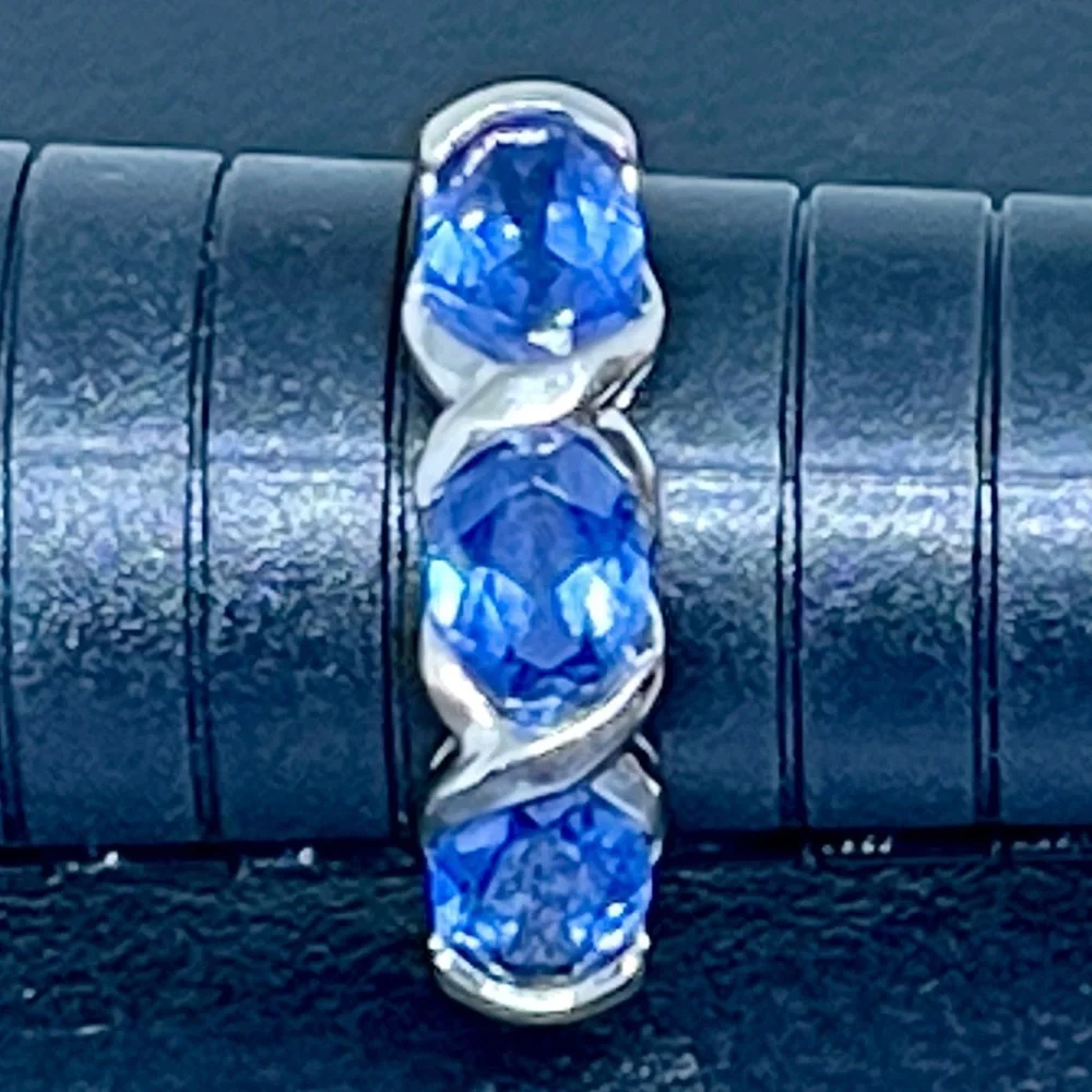 925 Sterling Sapphire Blue Ring Sz 8 Three Stone